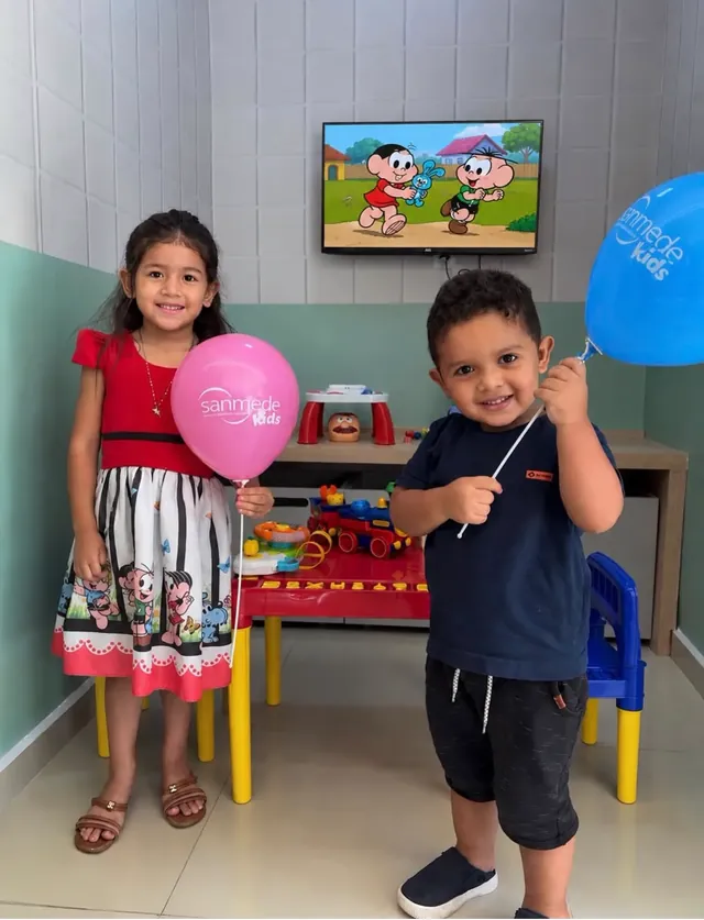 Espaço kids 🧸 — Sanmede Kids, odontopediatria em Manaus Crianças na brinquedoteca da Sanmede Kids, clínica de odontopediatria em Manaus